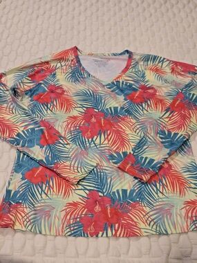 Tormenter Premium Gear St. Croix Series SPF 50 Bright Floral Long Sleeve Size XL